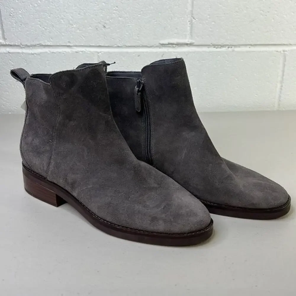 NWT Cole Haan River Round Toe Chelsea Womens Sz 10.5B Boots W26415 suede leather - Picture 2 of 6
